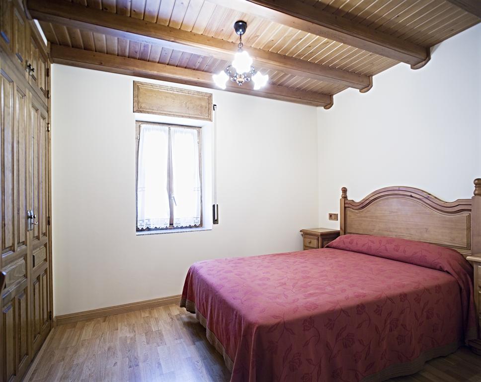 Apartamentos Casa Buisan Broto Camera foto